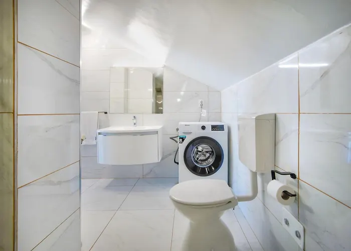 Lägenhet Sea View-2 By Interhome *