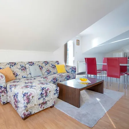 Apartamento Sea View-2 By Interhome