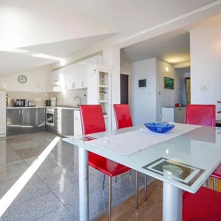 Apartment Sea View-2 By Interhome