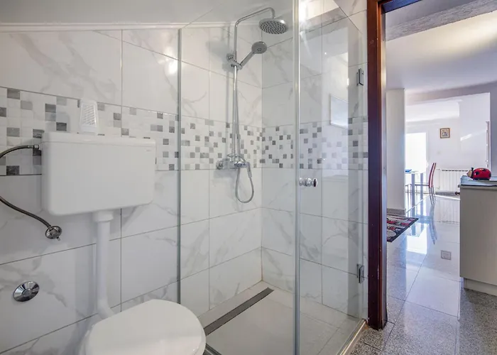 Apartamento Sea View-2 By Interhome